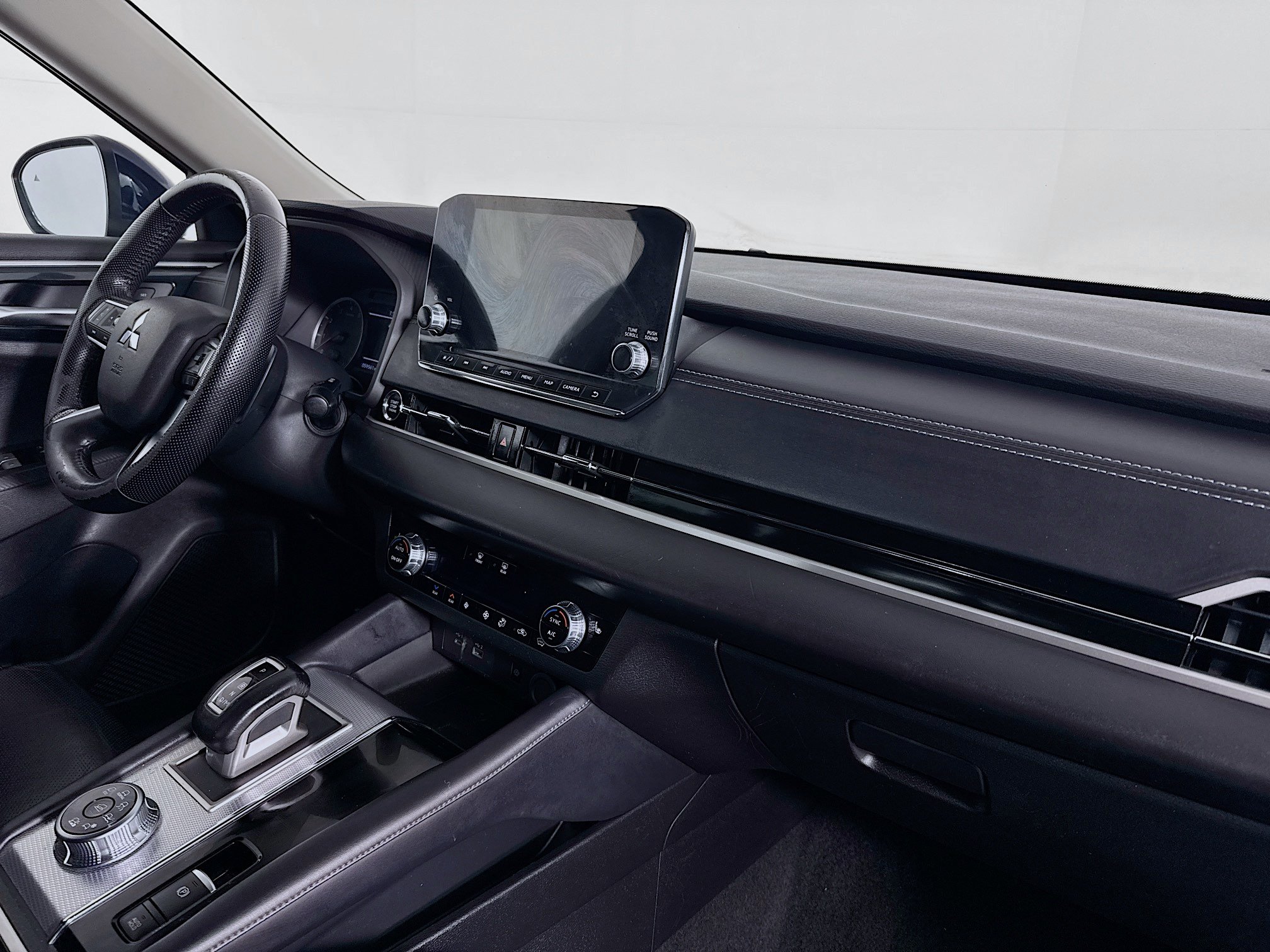 Used 2022 Mitsubishi Outlander SEL AWD/4WD image 53