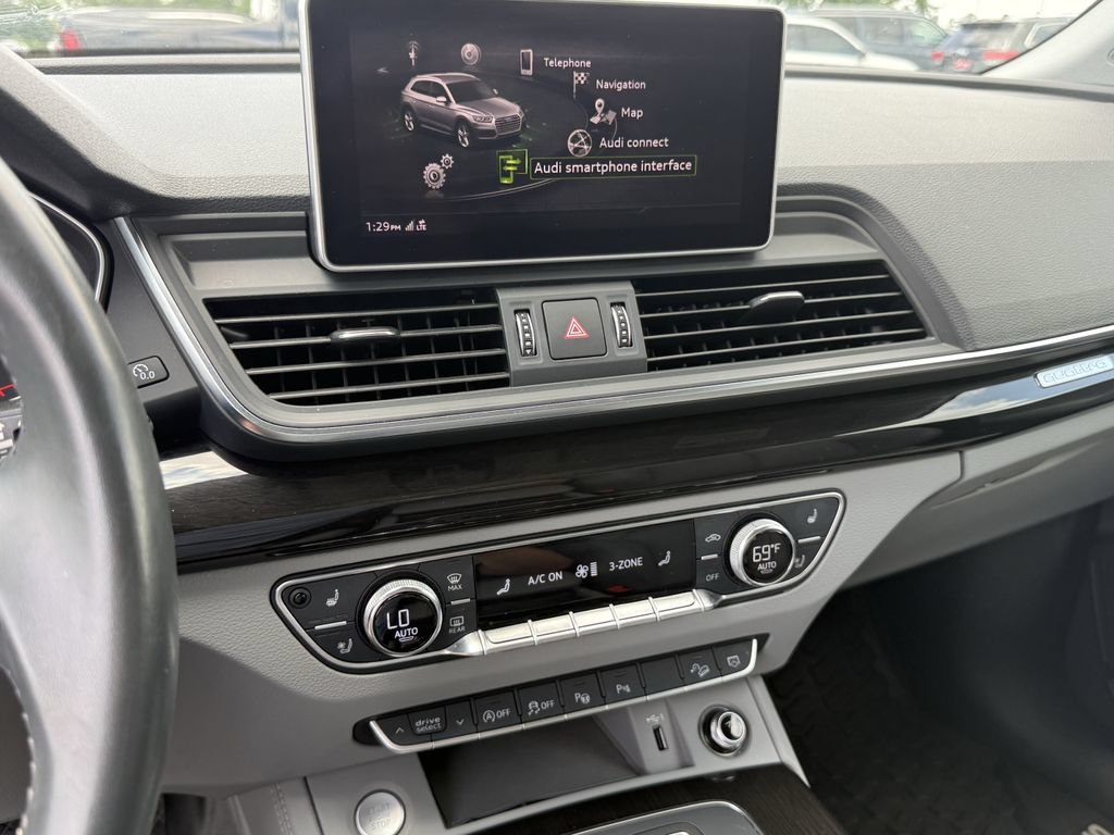 Used 2019 Audi Q5 Prestige AWD/4WD image 19