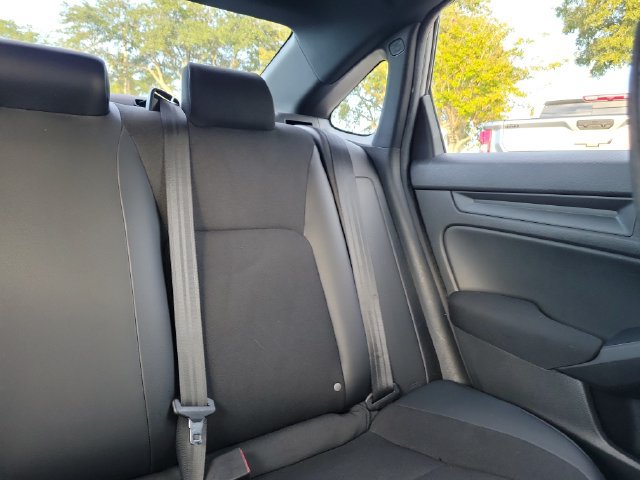 Used 2024 Honda Civic Sport image 16