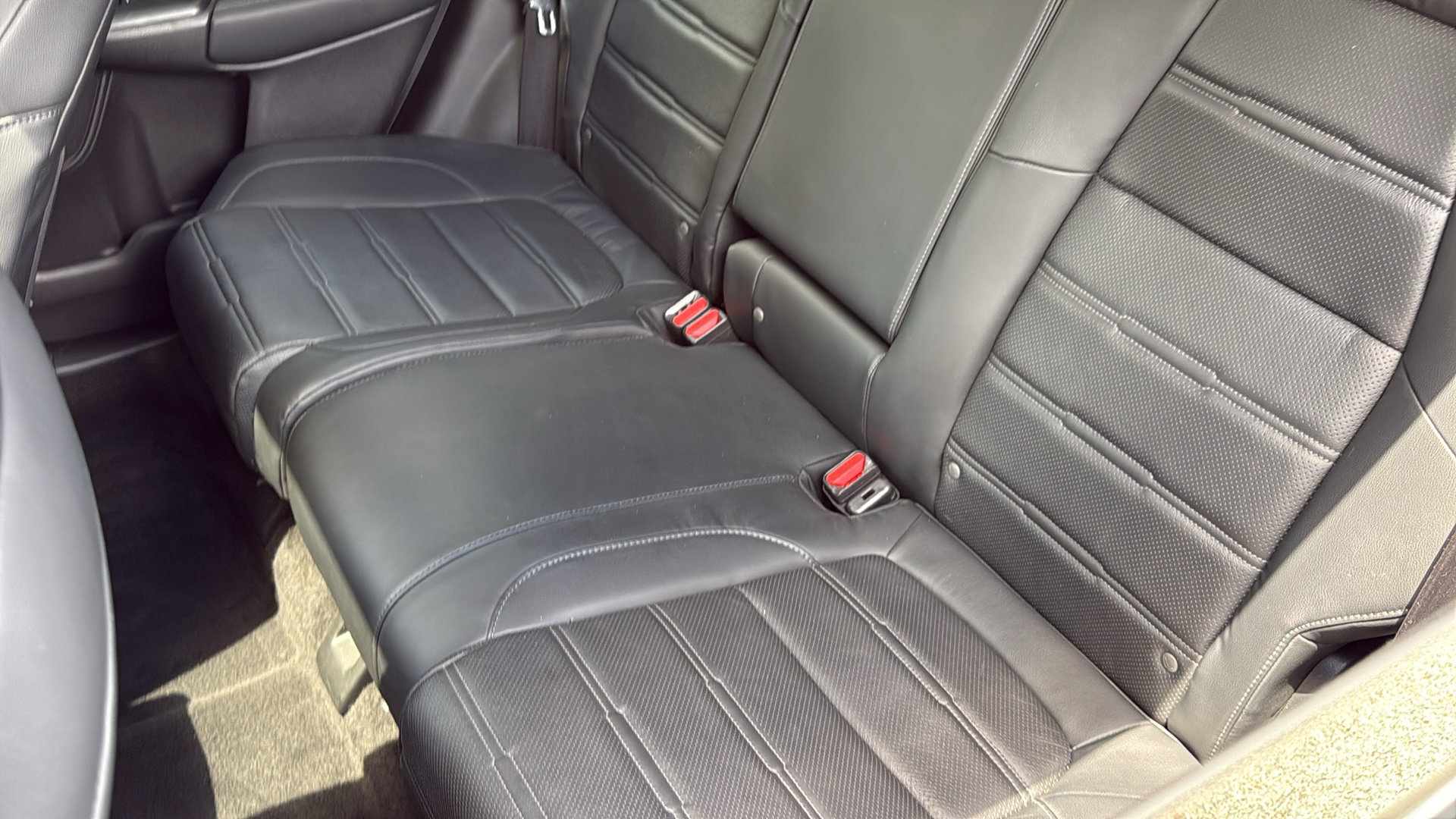 Used 2018 Honda CR-V EX-L image 30