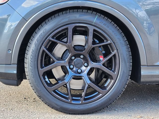 New 2026 Audi SQ7 Premium Plus AWD/4WD image 9