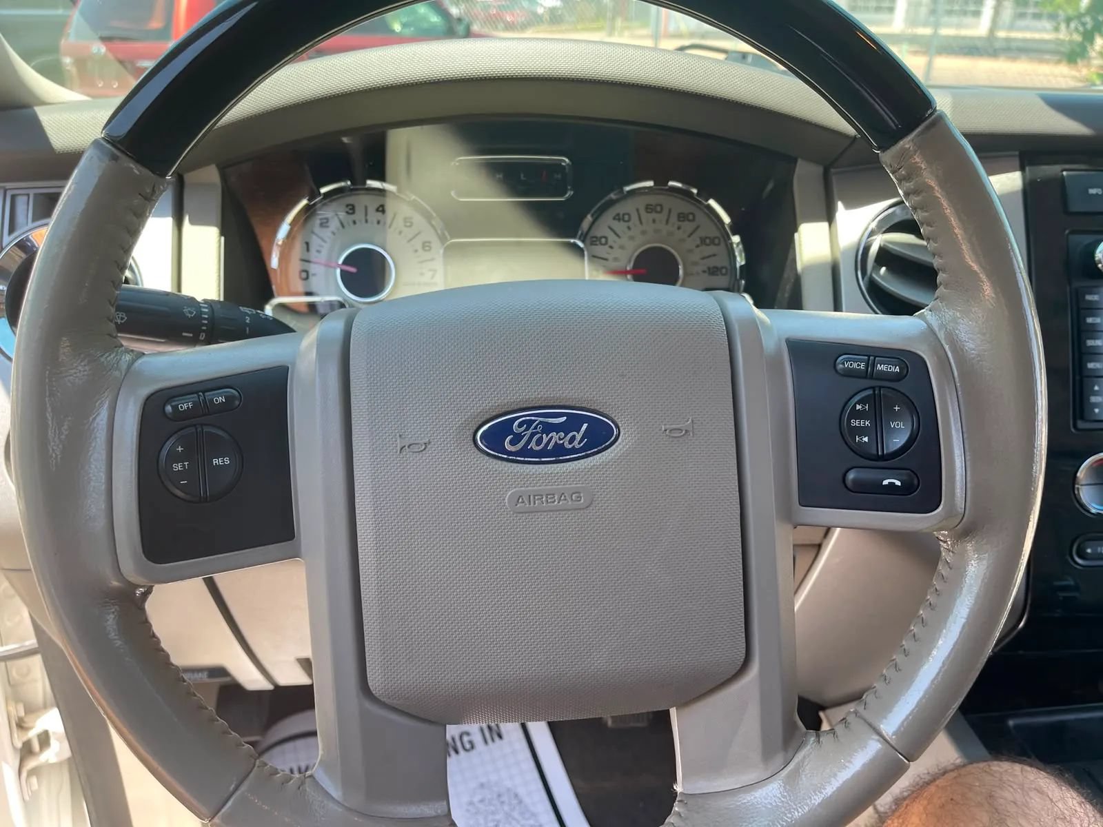Used 2013 Ford Expedition EL Limited AWD/4WD image 21