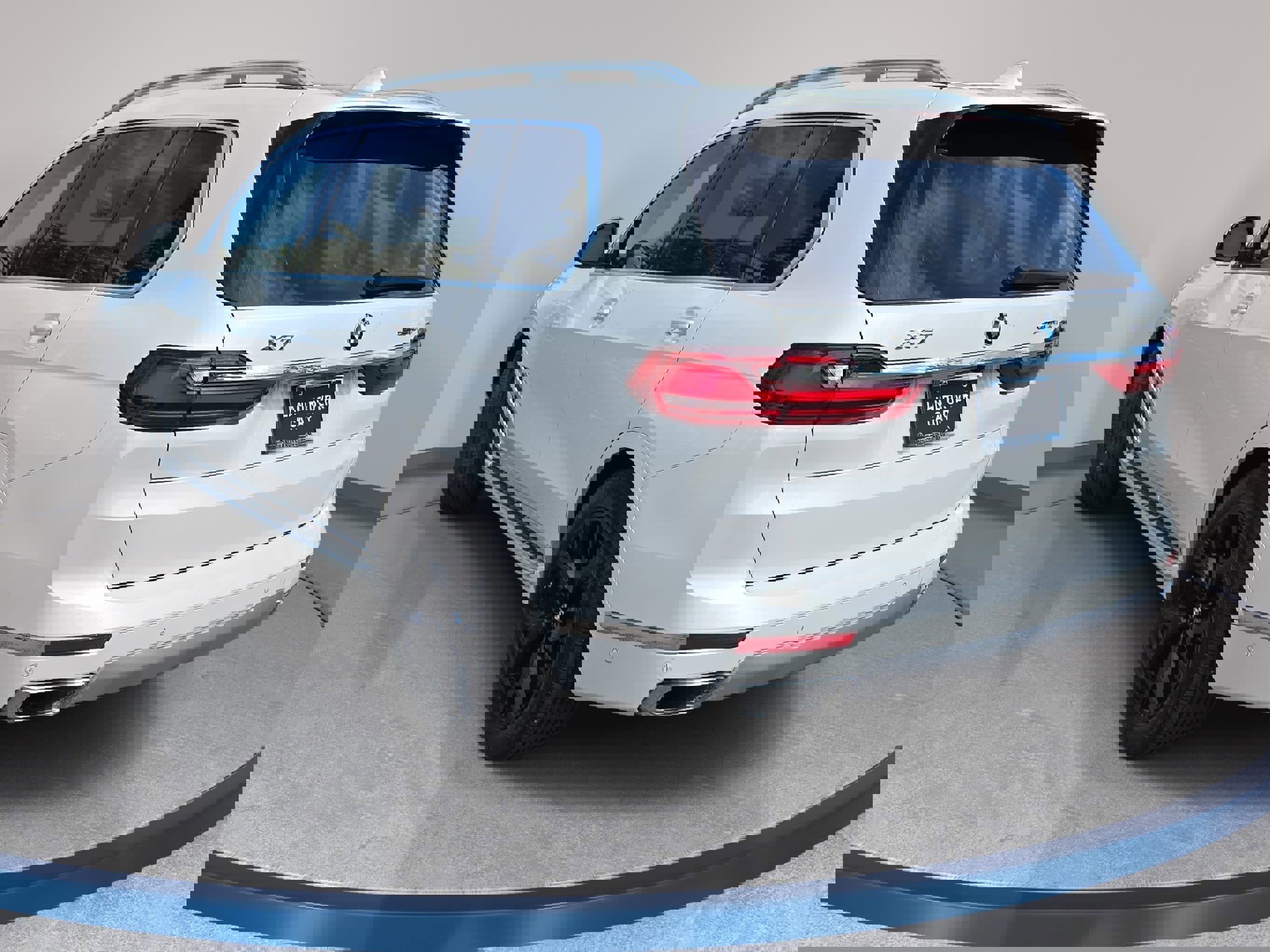 Used 2020 BMW X7 xDrive40i w/ Premium Package AWD/4WD image 7