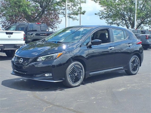 New 2025 Nissan Leaf SV Plus image 15