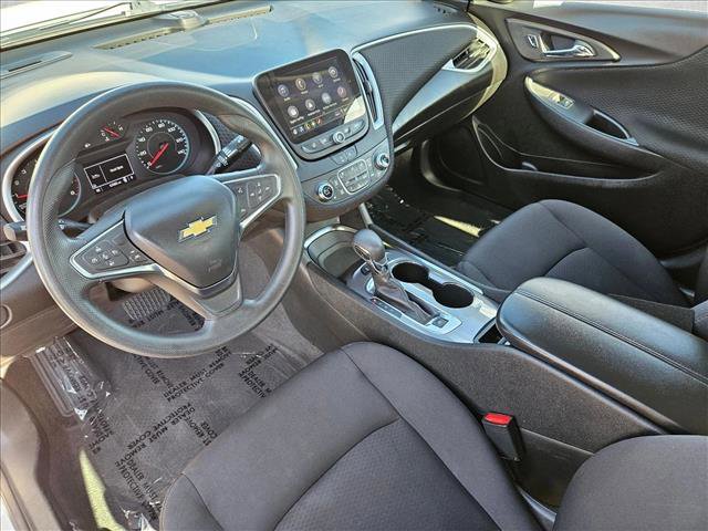 Used 2024 Chevrolet Malibu LT image 11