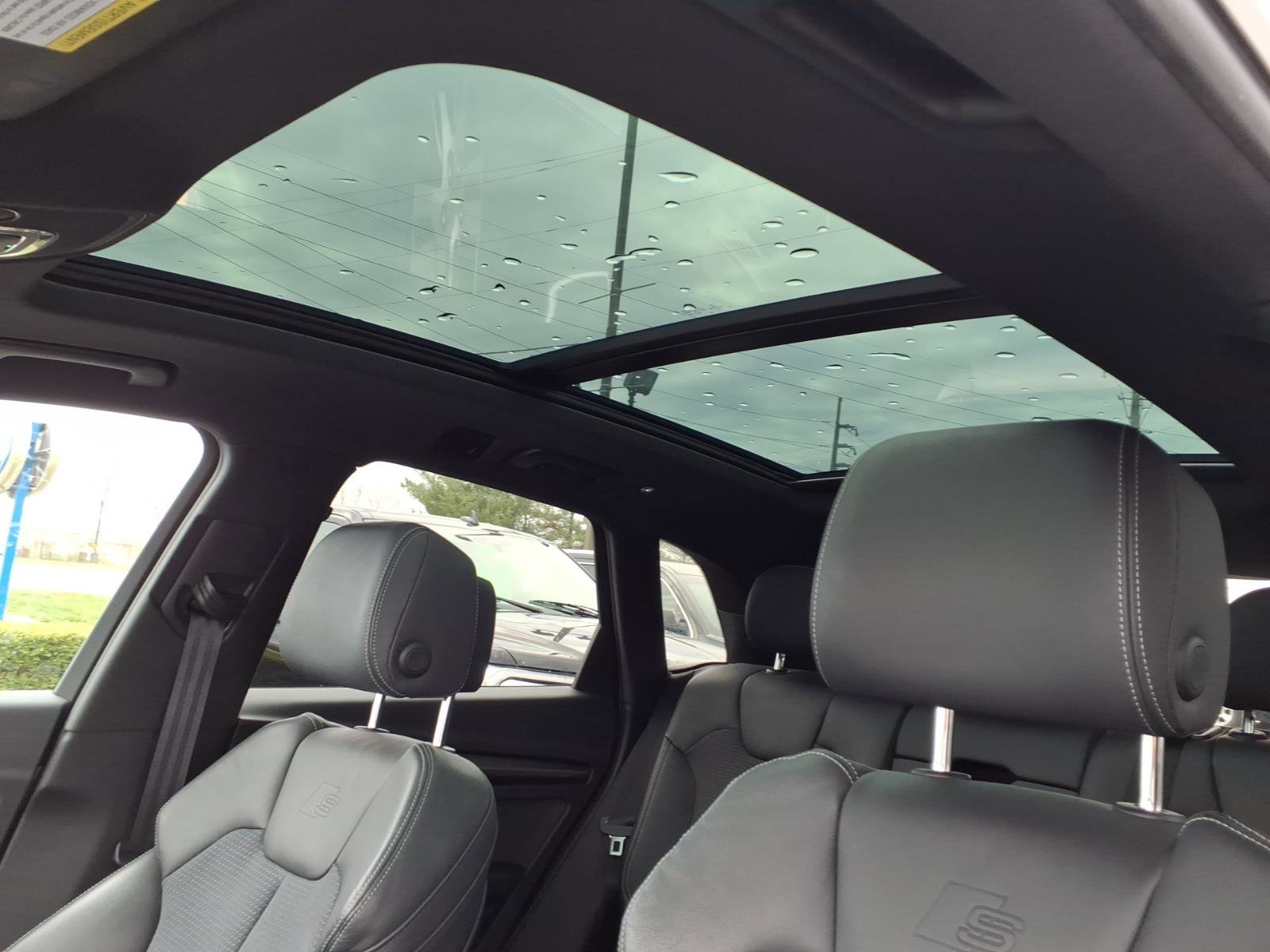 Used 2022 Audi SQ5 Premium image 26