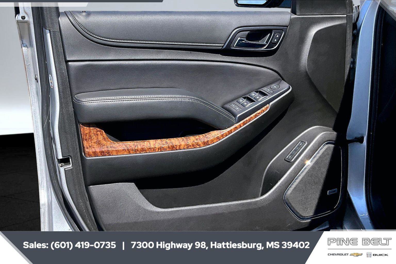 Certified 2020 Chevrolet Suburban Premier AWD/4WD image 17