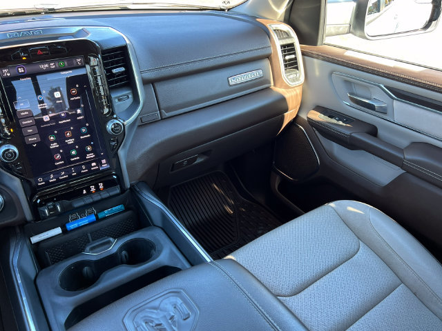 Used 2025 RAM 1500 Laramie w/ Bed Utility Group AWD/4WD image 39