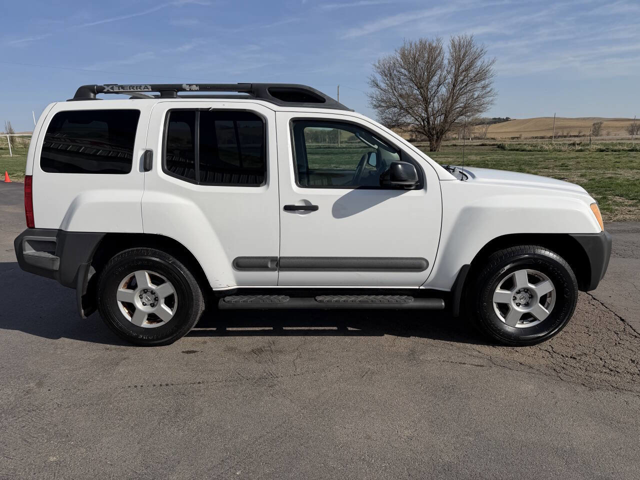 Used 2006 Nissan Xterra S w/ (U01) Utility Pkg AWD/4WD image 6