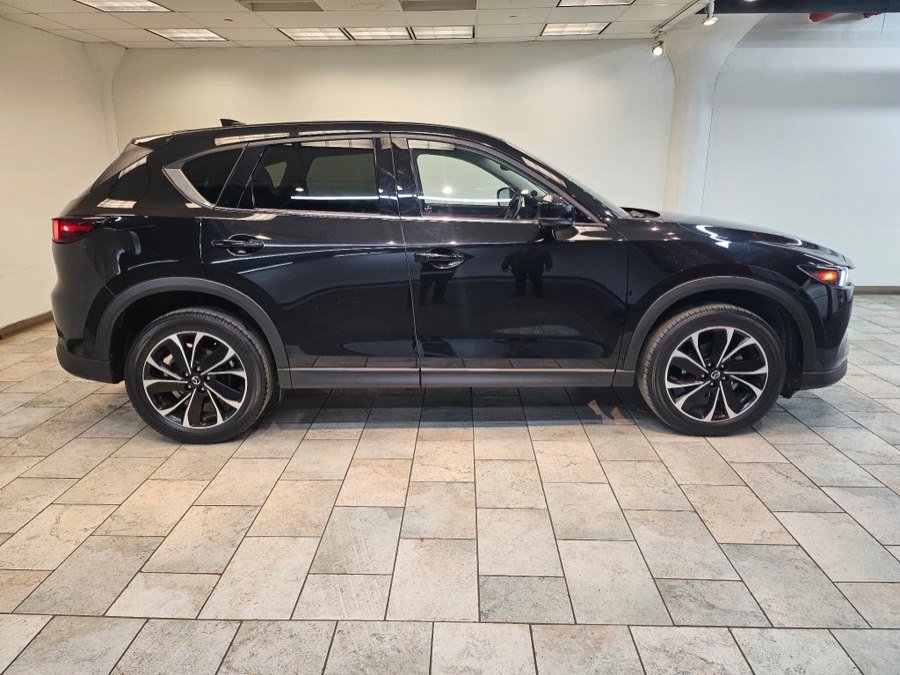 Used 2022 MAZDA CX-5 AWD 2.5 S w/ Premium Package image 4