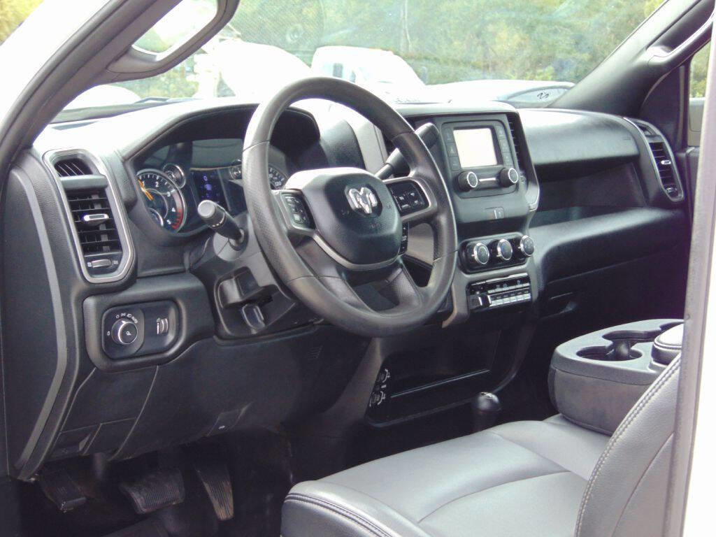 Used 2021 RAM 3500 Tradesman image 16