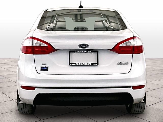 Used 2019 Ford Fiesta SE w/ Cold Weather Package FWD image 4