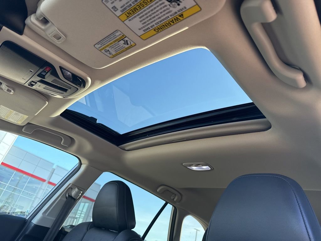 Used 2023 Subaru Outback Limited image 10