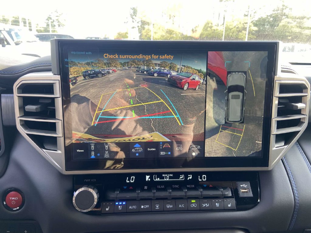 New 2026 Toyota Sequoia Platinum w/ TRD Off-Road Package AWD/4WD image 18