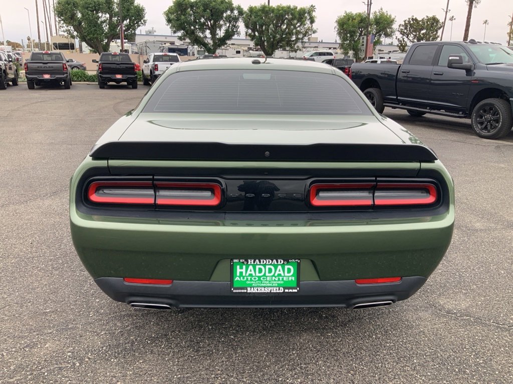 Certified 2022 Dodge Challenger SXT w/ Blacktop Package image 6