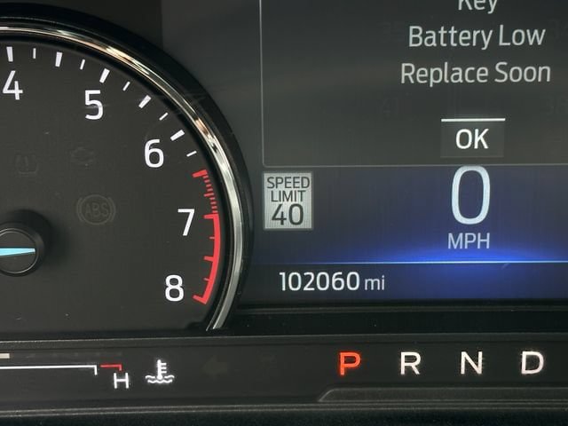 Used 2022 Ford Explorer XLT w/ Equipment Group 202A RWD image 20