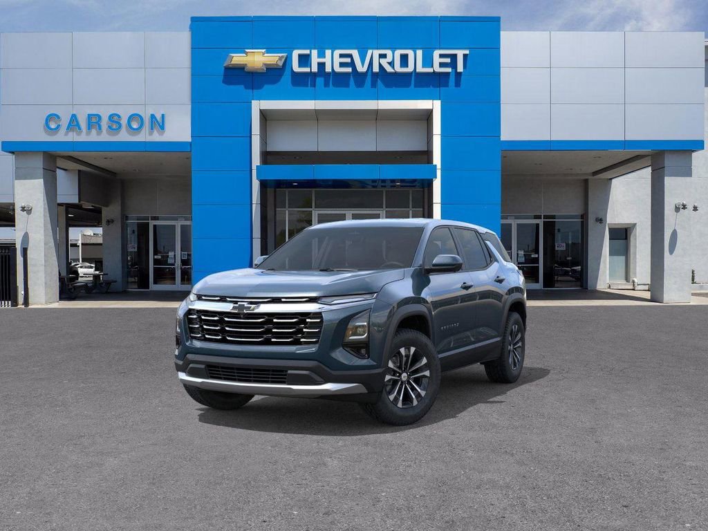 New 2026 Chevrolet Equinox LT w/ Safety and Technology Package FWD image 8