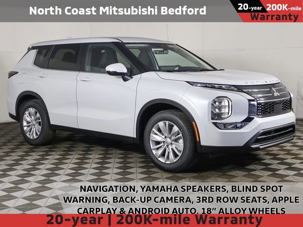 New 2026 Mitsubishi Outlander ES FWD image 1
