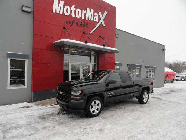 Used 2018 Chevrolet Silverado 1500 Custom w/ Custom Value Package