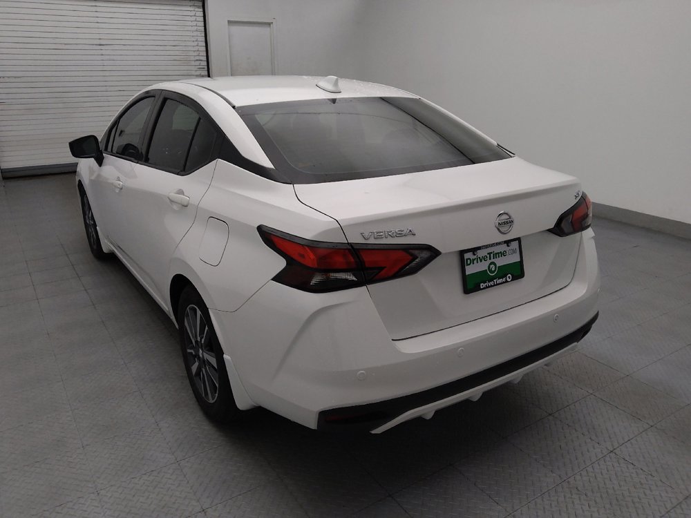 Used 2022 Nissan Versa SV w/ Trunk Package FWD image 5