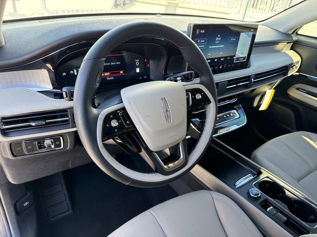 New 2026 Lincoln Corsair Premiere image 33
