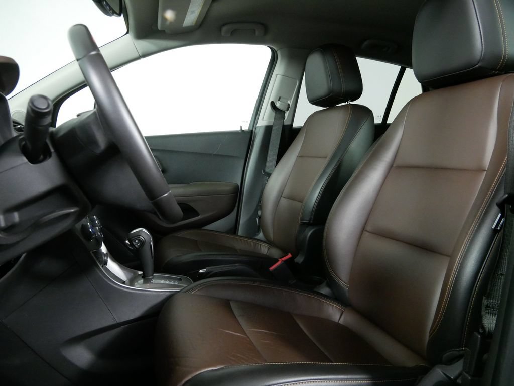 Used 2015 Chevrolet Trax LTZ AWD/4WD image 15