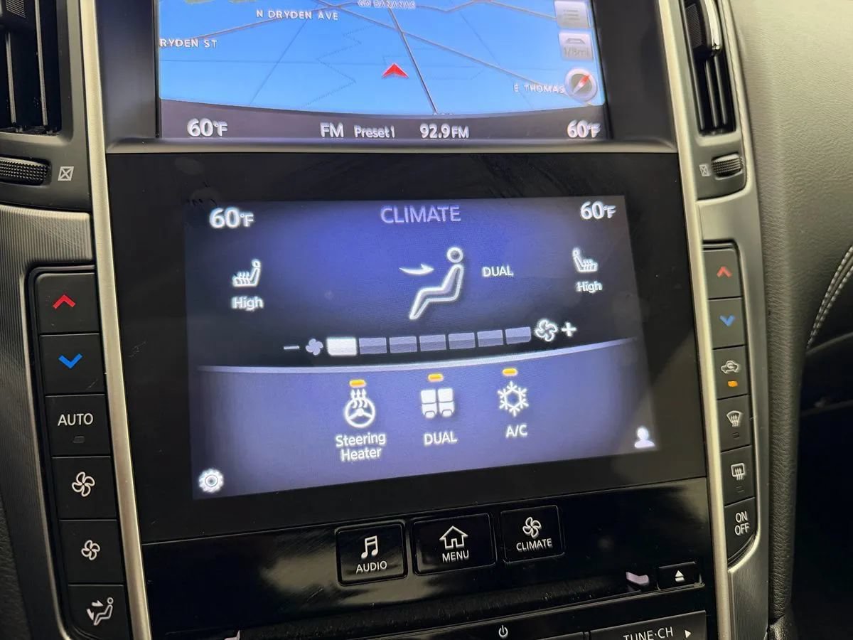 Used 2018 INFINITI Q60 3.0t Luxe w/ Sensory Package 3.0T Luxe AWD/4WD image 22