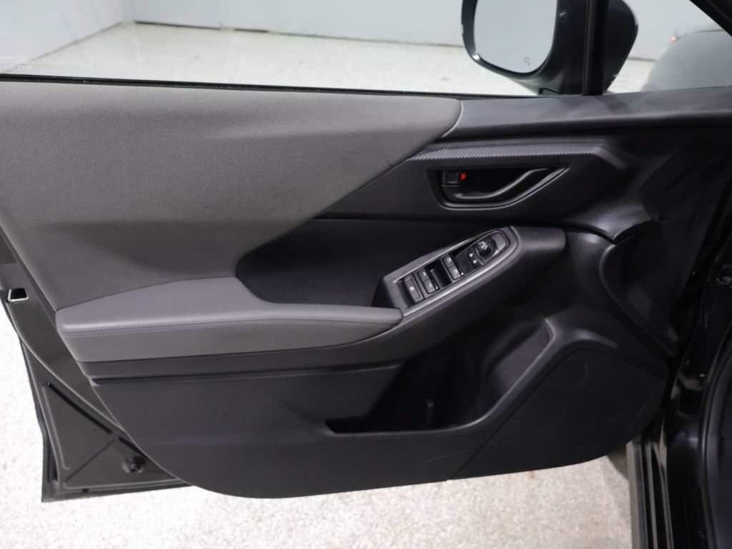 Used 2026 Subaru Crosstrek 2.5i Premium AWD/4WD image 12