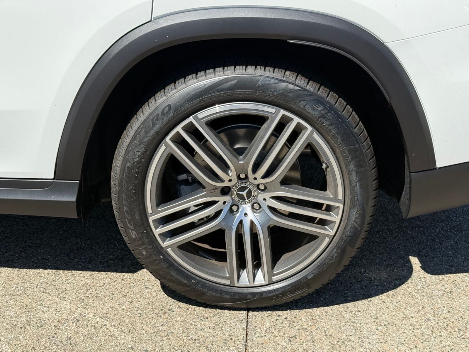 New 2026 Mercedes-Benz GLS 450 4MATIC image 14