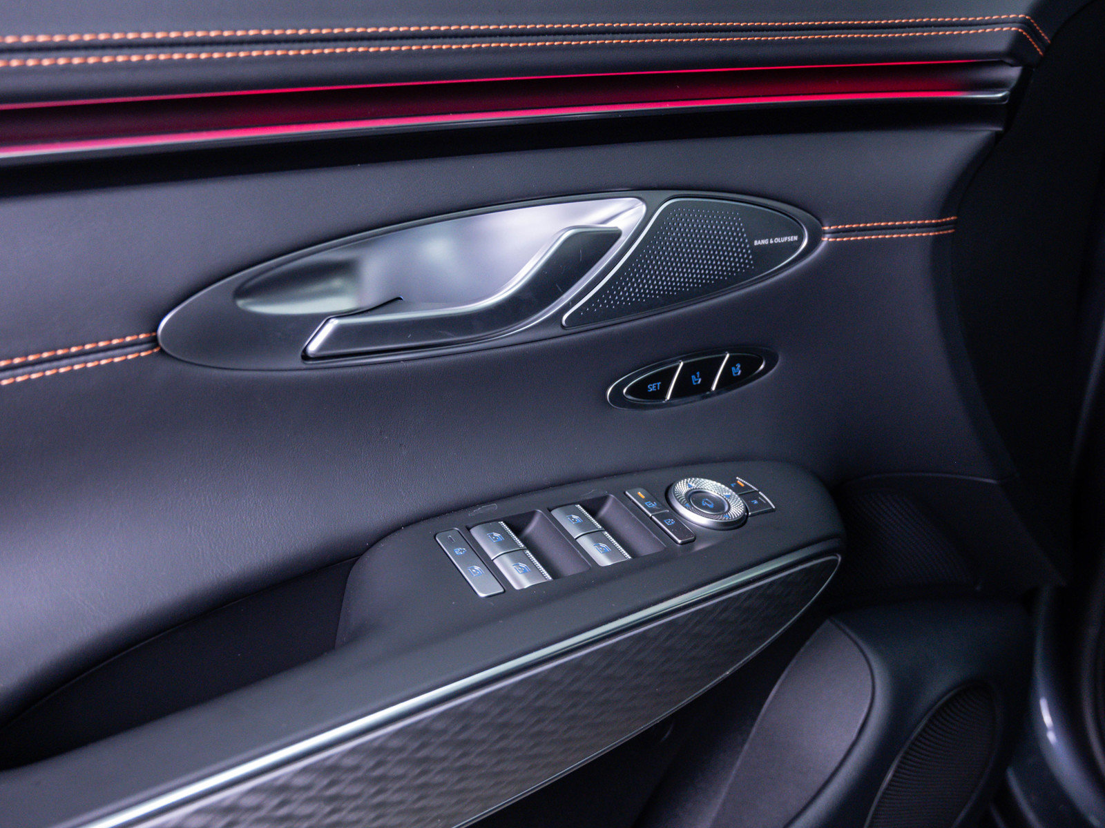 Used 2026 Genesis GV70 2.5T Sport Prestige image 18