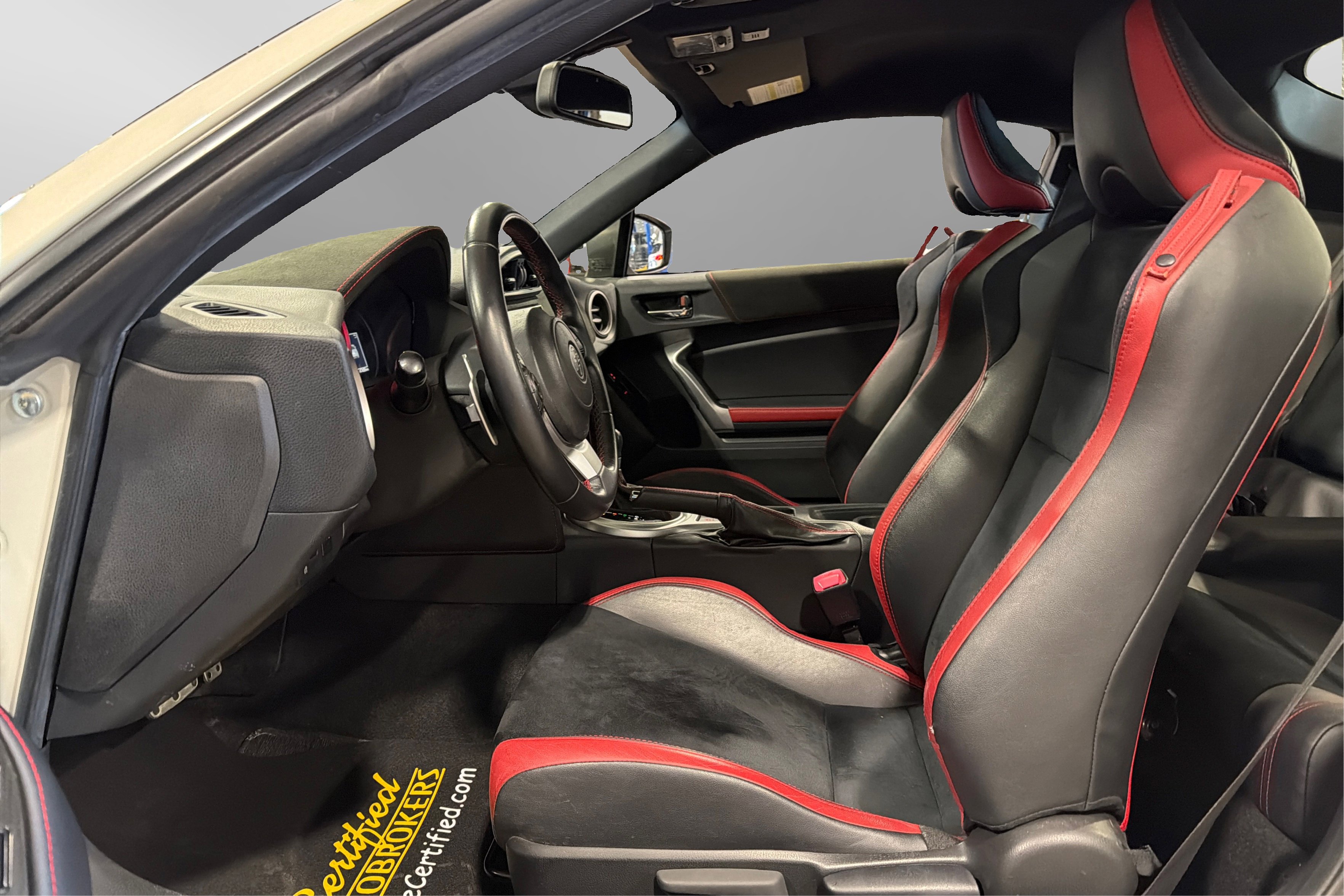 Used 2019 Toyota 86 RWD image 17