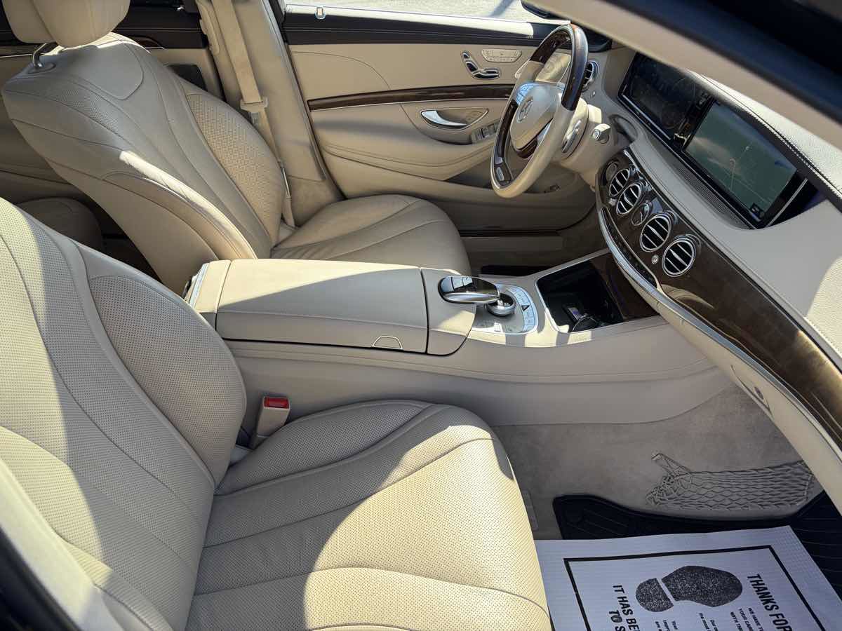 Used 2017 Mercedes-Benz S 550 4MATIC Sedan image 27