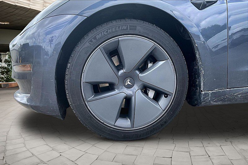 Used 2022 Tesla Model 3 Long Range image 7