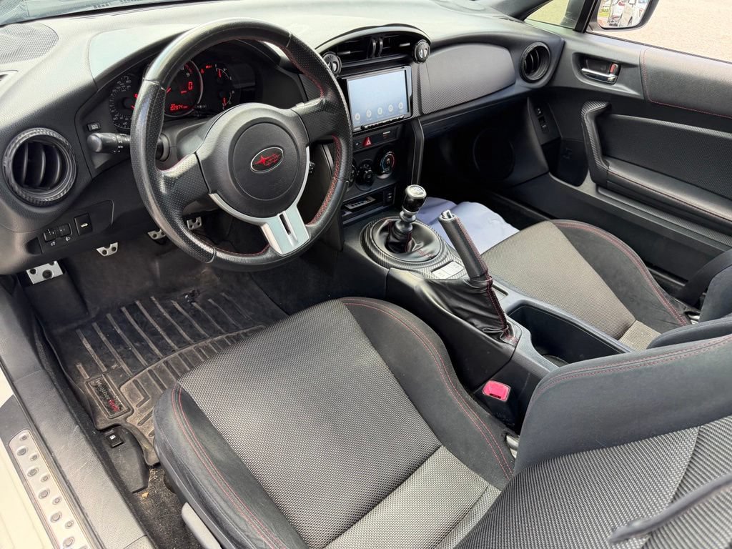 Used 2016 Subaru BRZ Premium RWD image 19