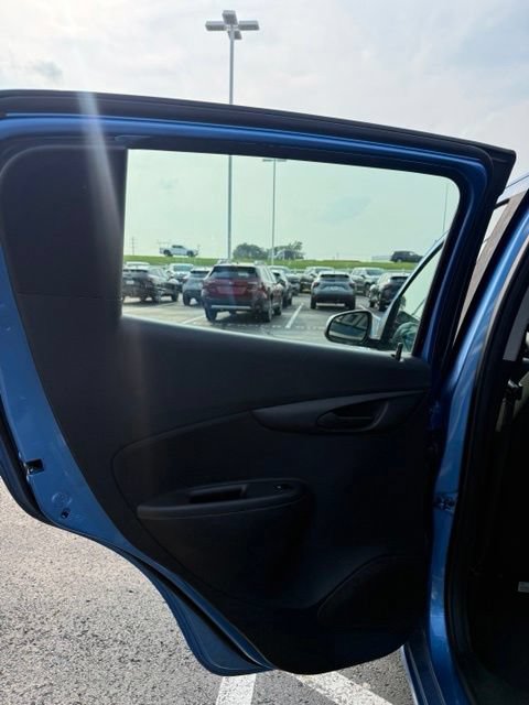 Used 2018 Chevrolet Spark LT FWD image 11
