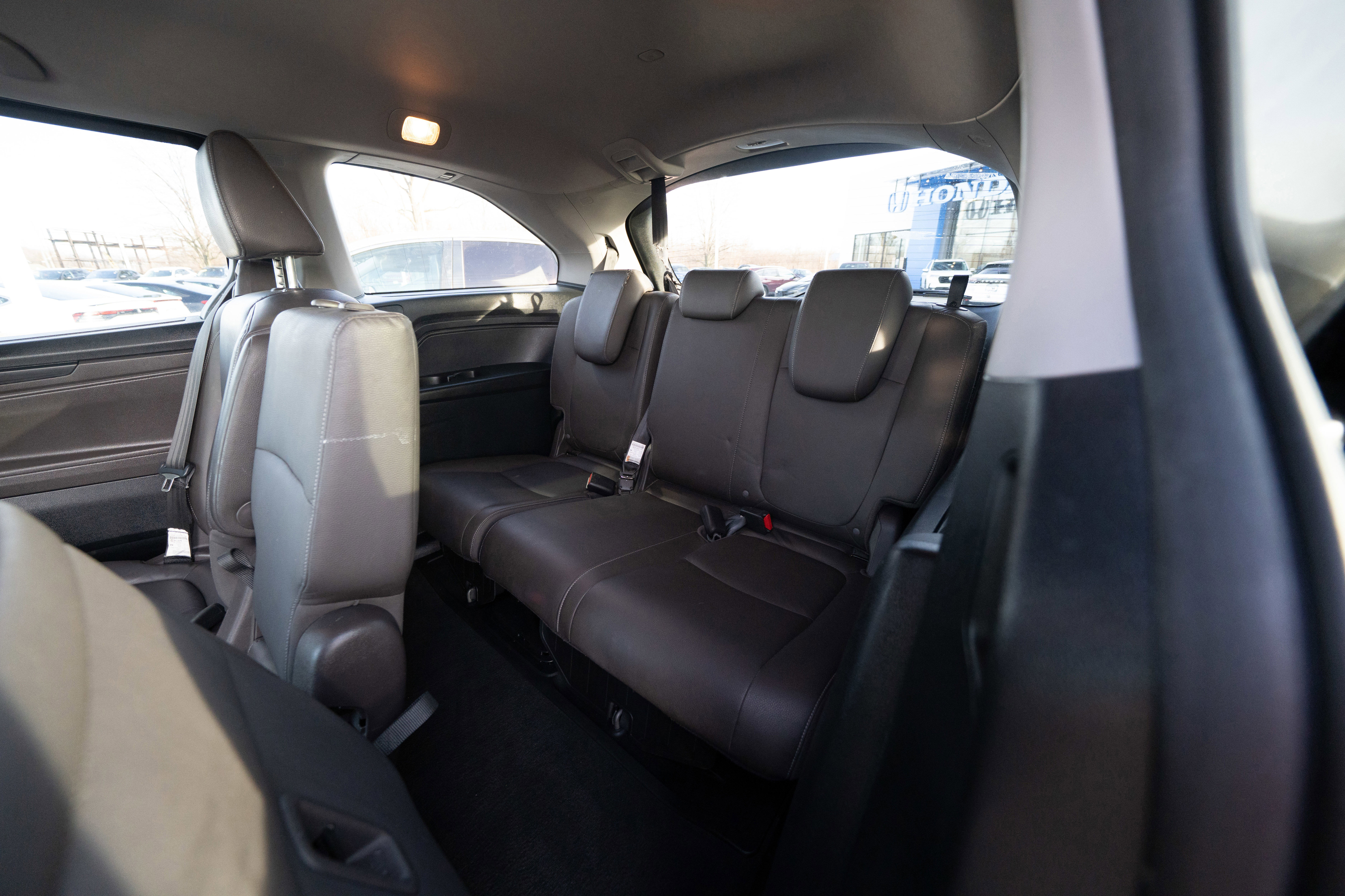 Used 2023 Honda Odyssey EX-L image 24
