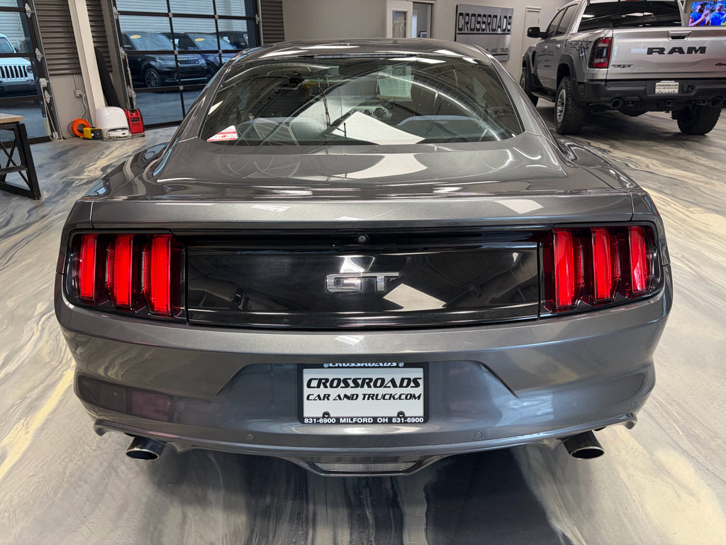 Used 2017 Ford Mustang GT w/ GT Performance Package RWD image 31
