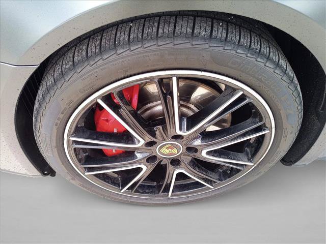 Used 2022 Porsche Panamera 4S AWD/4WD image 9