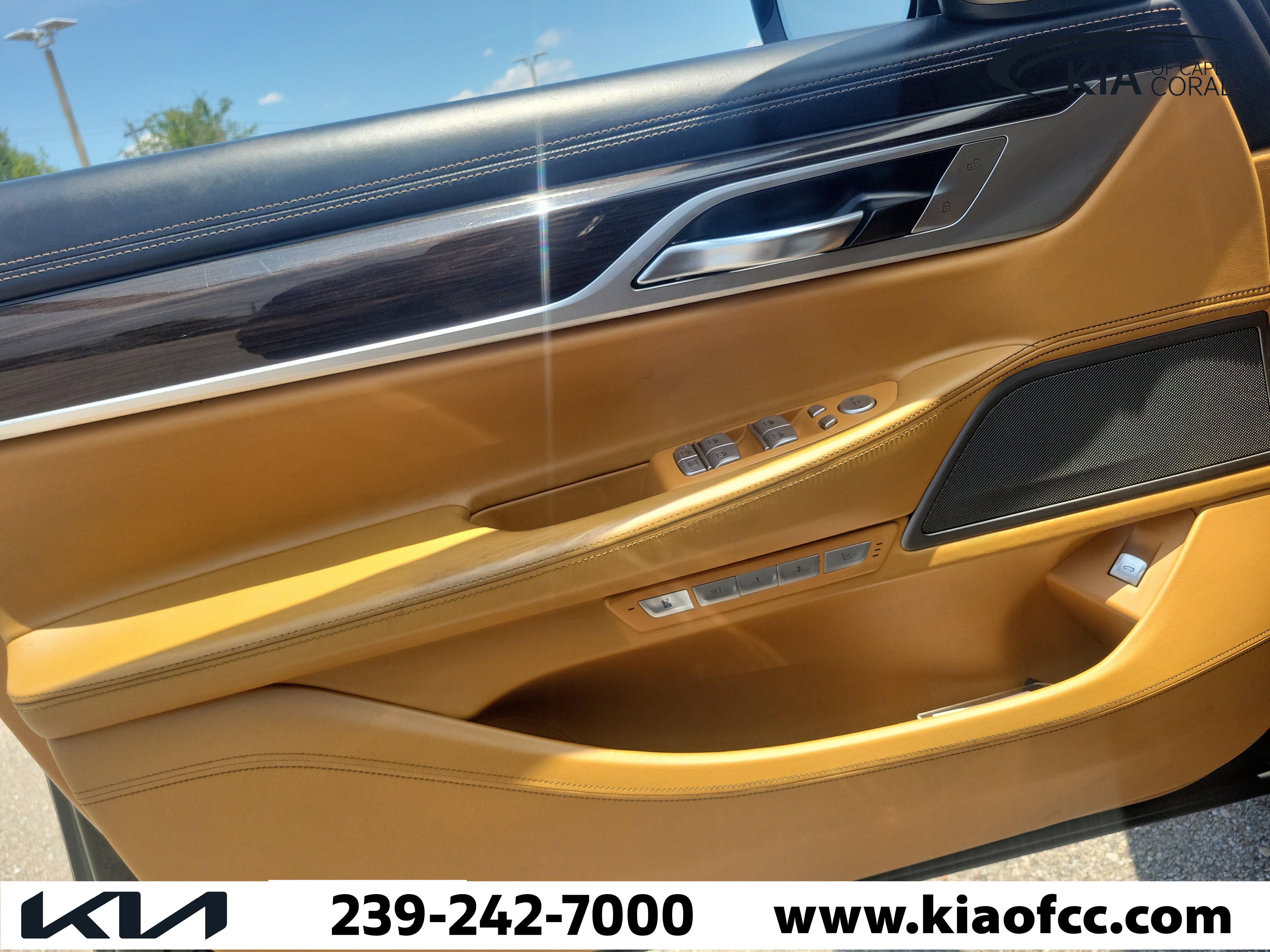 Used 2018 BMW 750i xDrive AWD/4WD image 23
