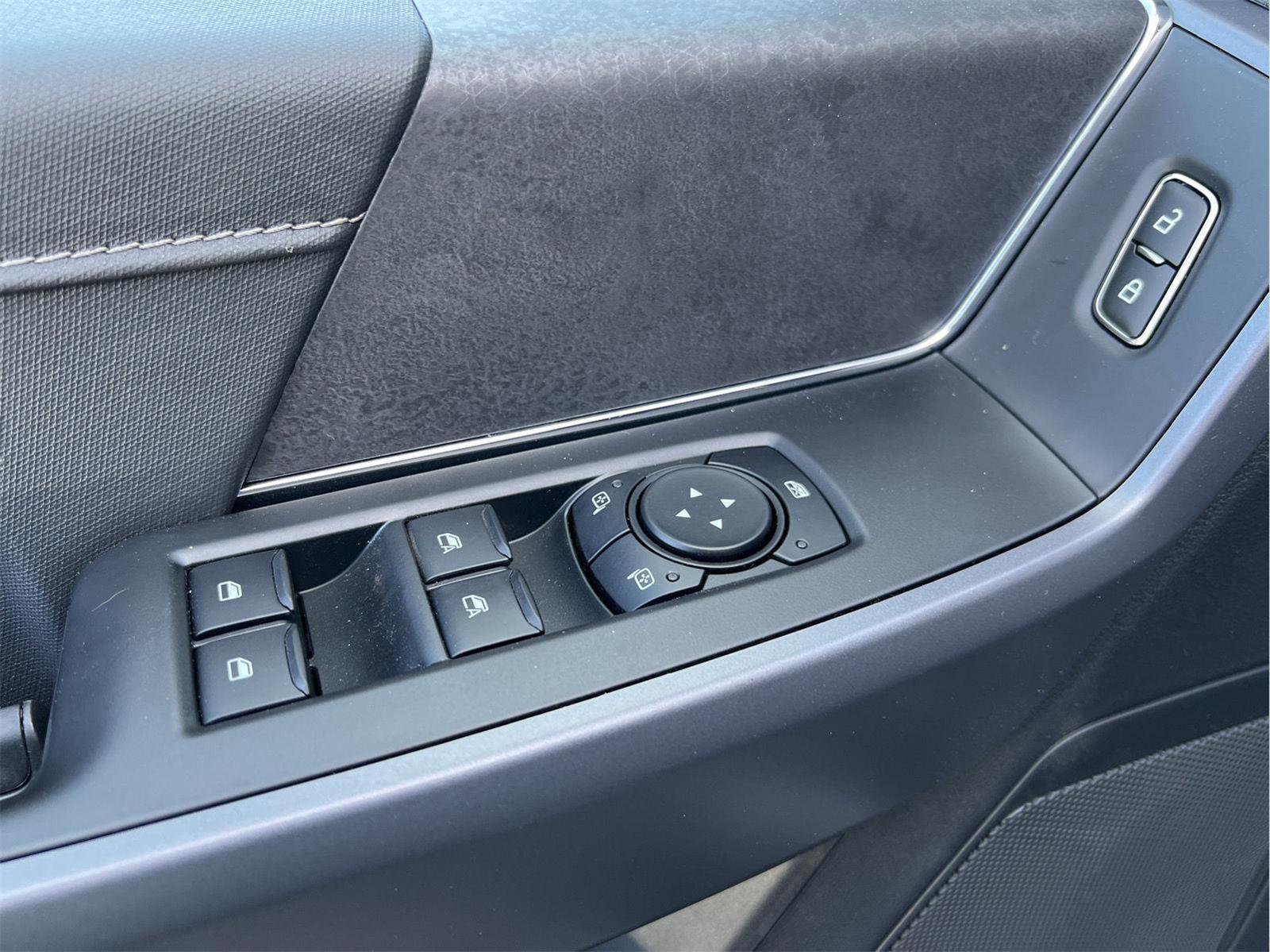 Used 2026 Ford F150 XLT w/ Equipment Group 302A MID image 9