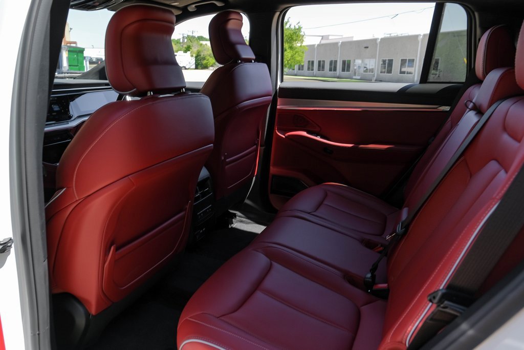 Used 2024 Jeep Wagoneer Launch Edition image 38