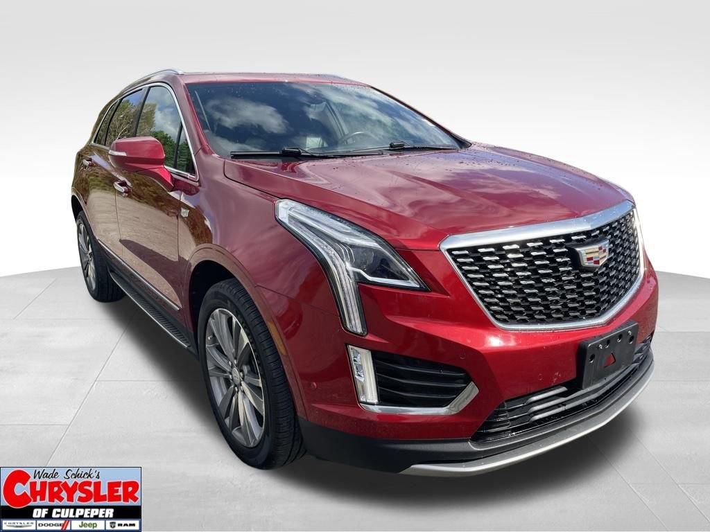 Used 2022 Cadillac XT5 Premium Luxury w/ Technology Package AWD/4WD image 1