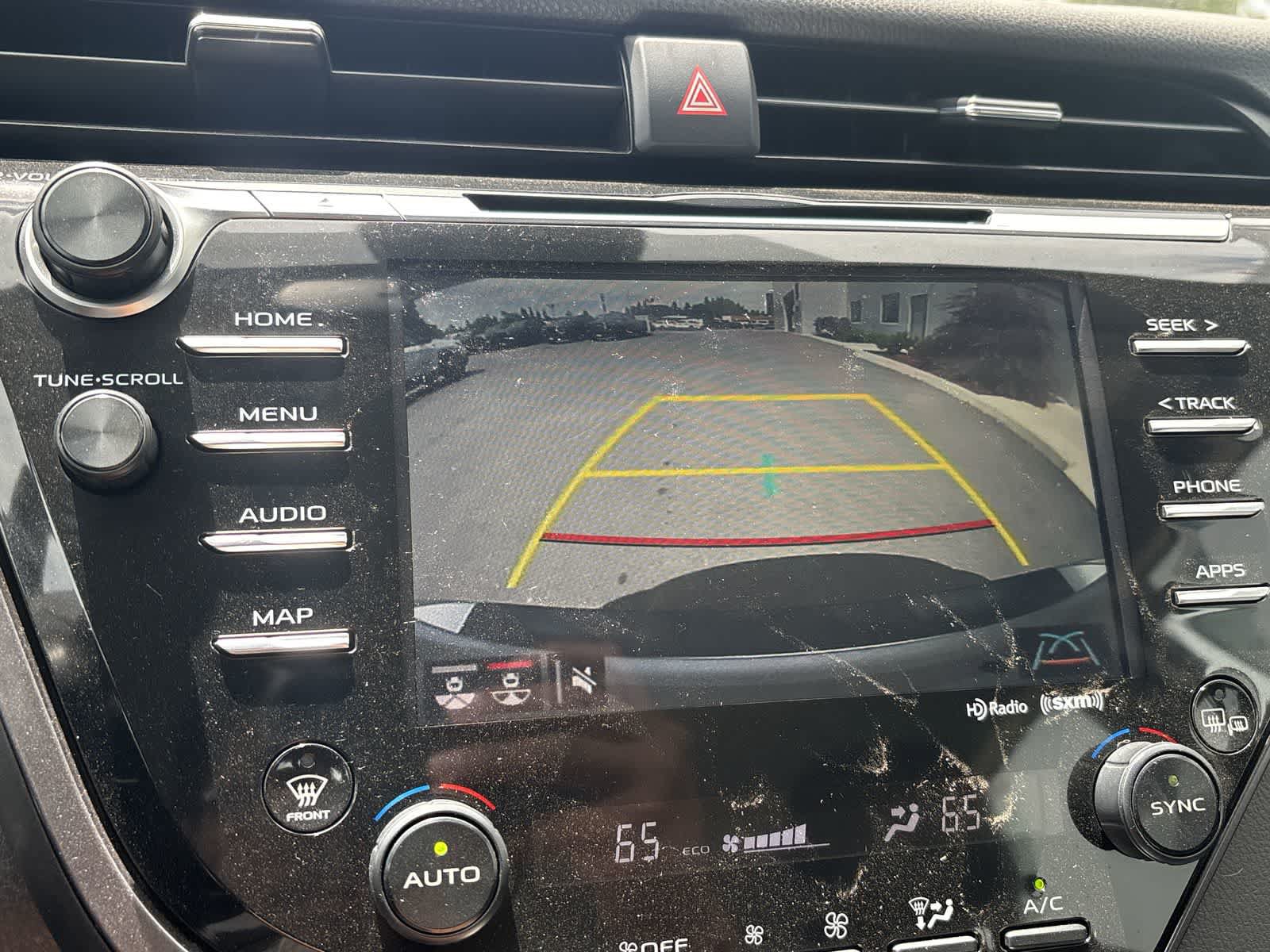 Used 2020 Toyota Camry XSE FWD image 15