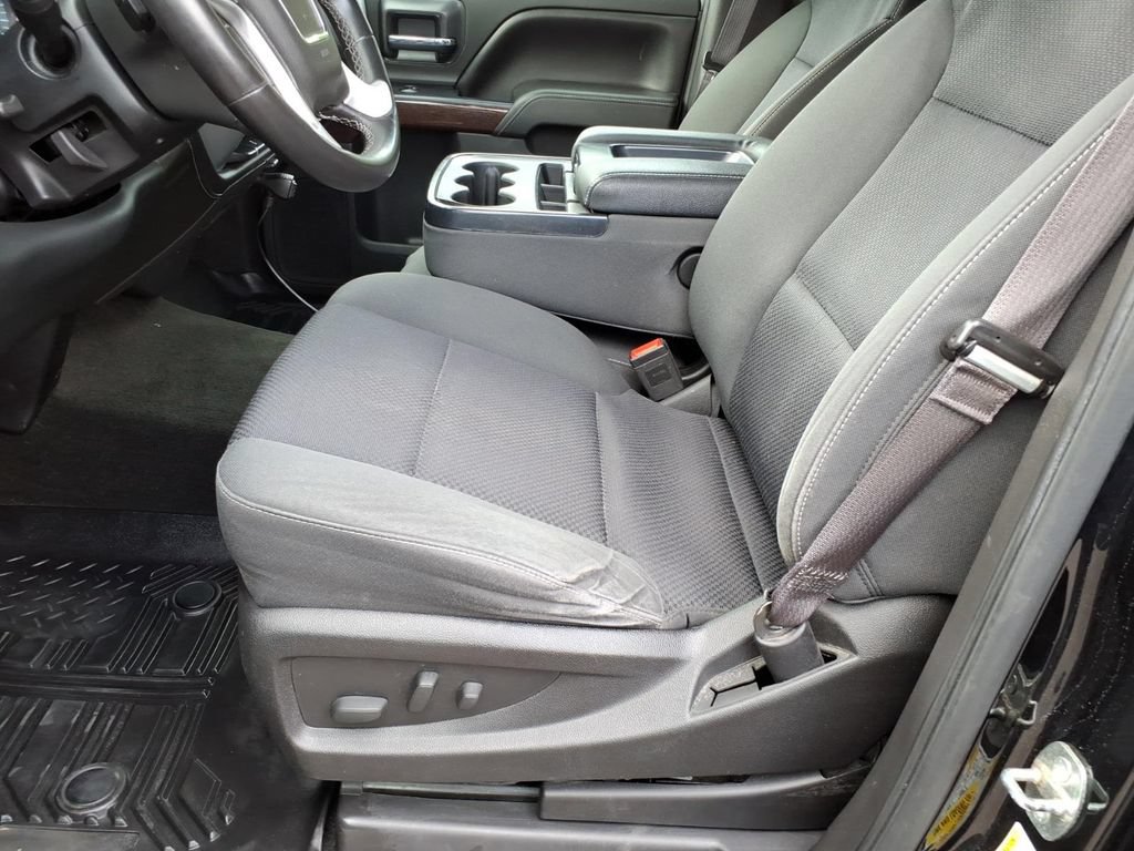 Used 2017 GMC Sierra 1500 SLE w/ SLE Value Package AWD/4WD image 14