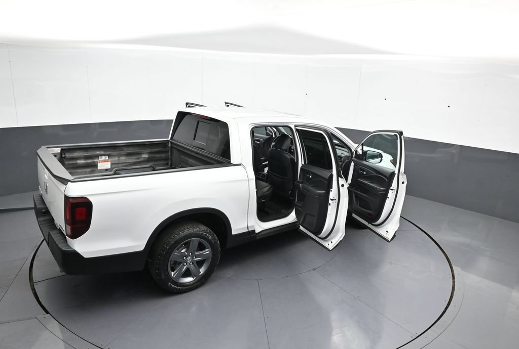 Certified 2023 Honda Ridgeline RTL image 45