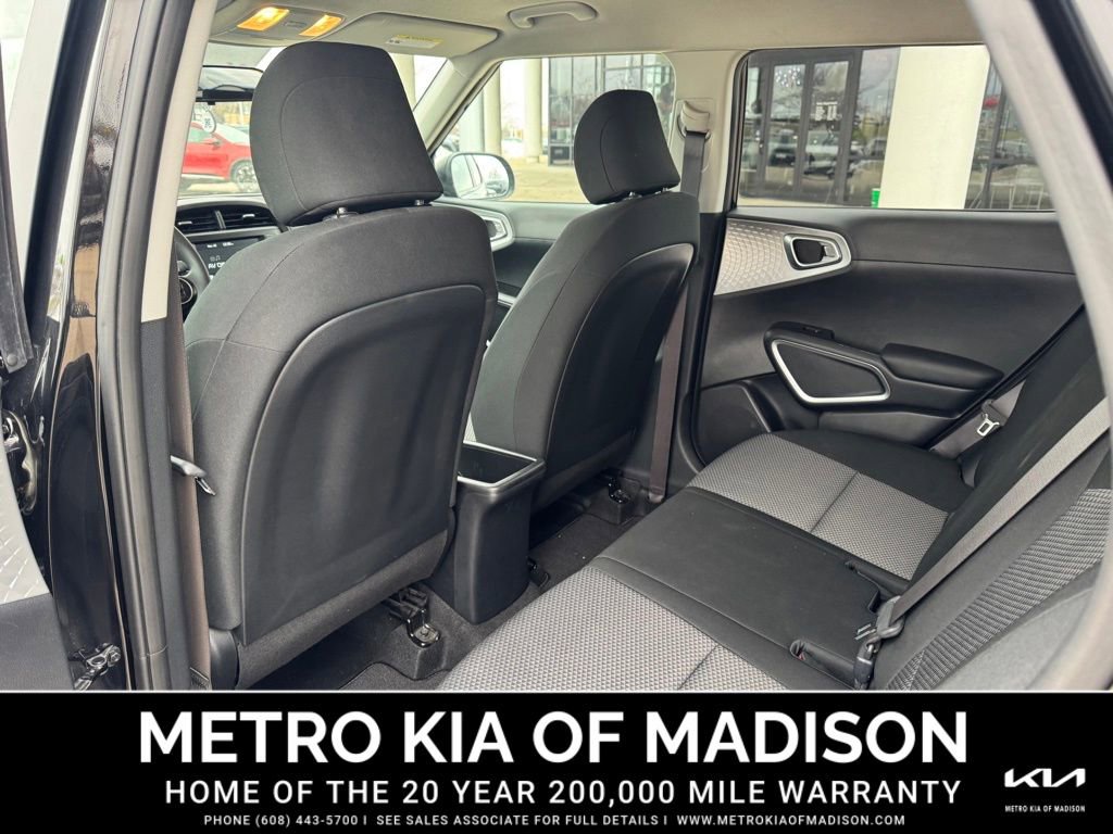 Used 2021 Kia Soul LX image 22