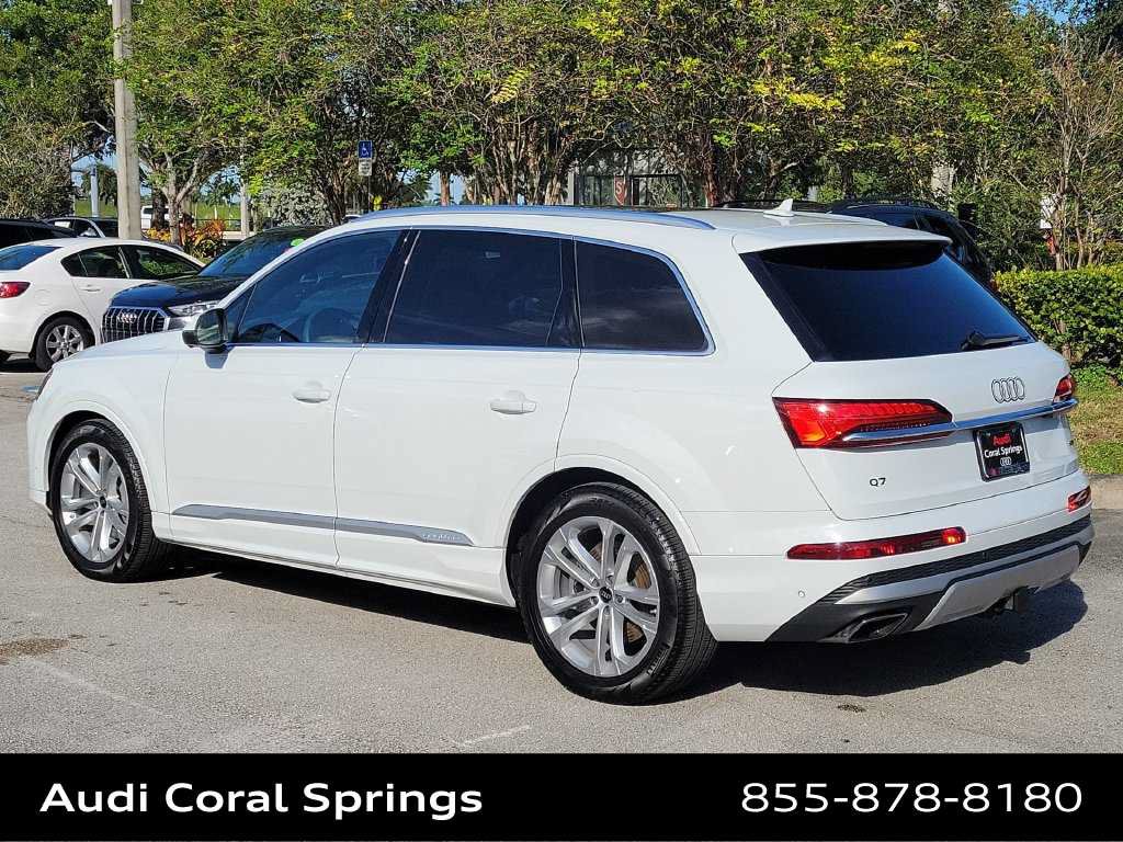 Certified 2025 Audi Q7 3.0T Premium Plus w/ Premium Plus Package AWD/4WD image 12