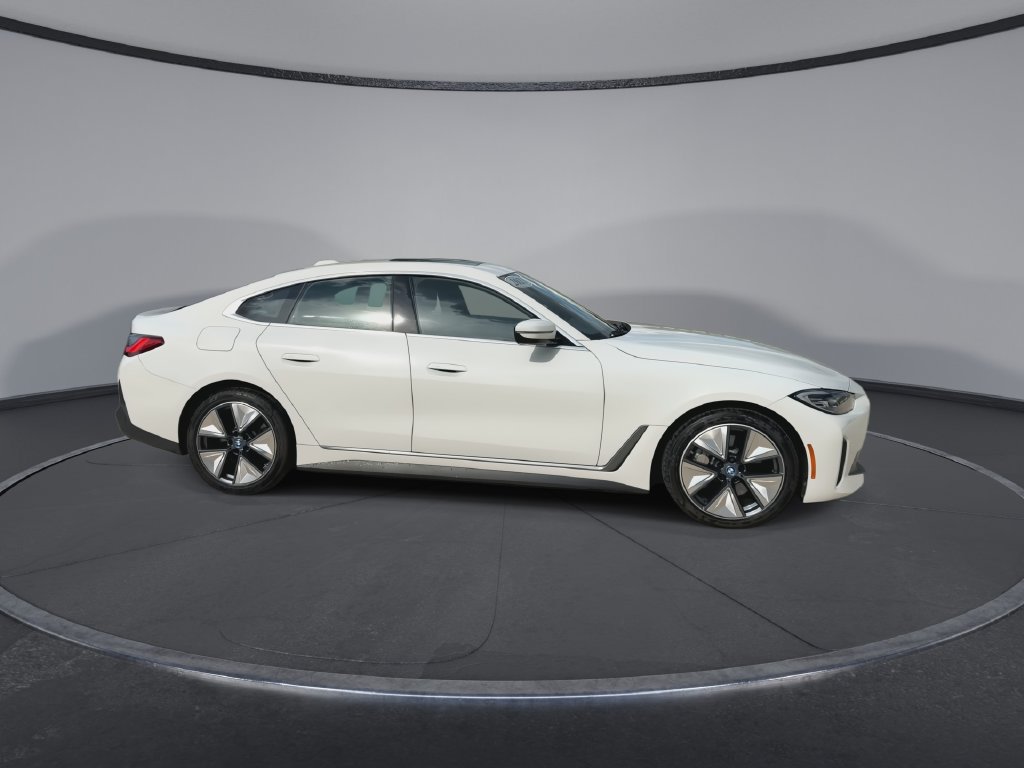 Used 2023 BMW i4 eDrive40 w/ Premium Package RWD image 2