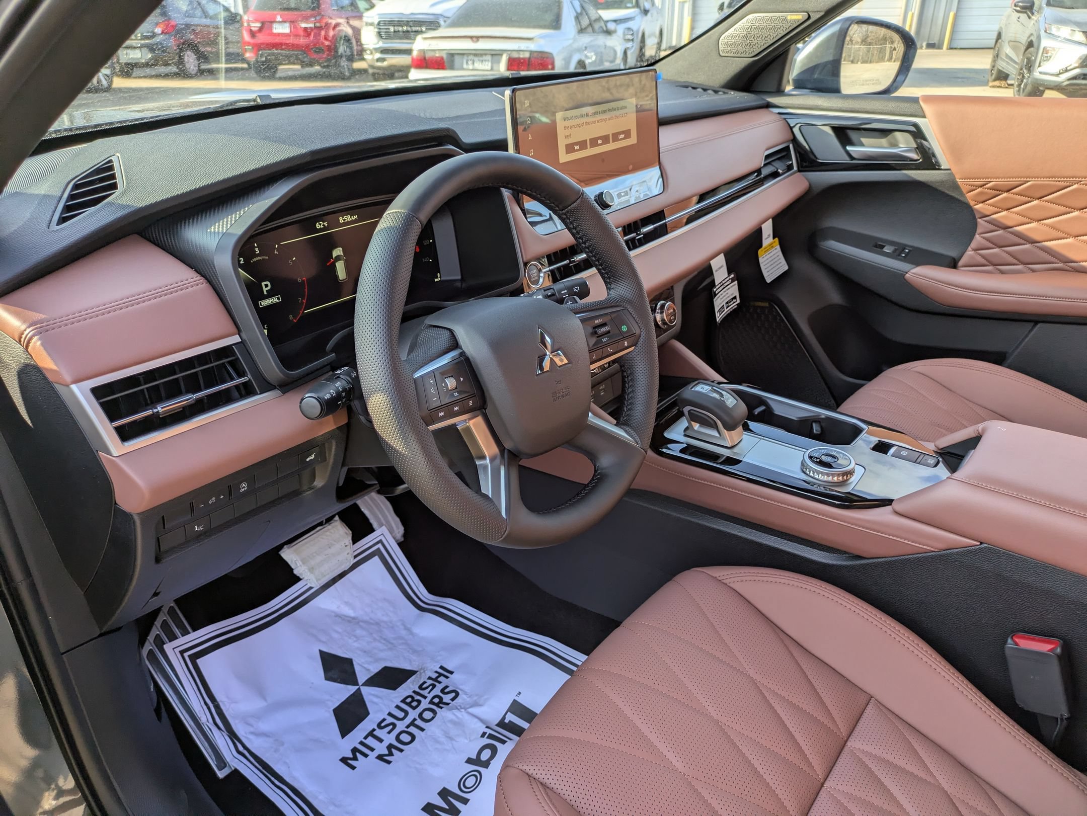 New 2026 Mitsubishi Outlander SEL FWD image 9