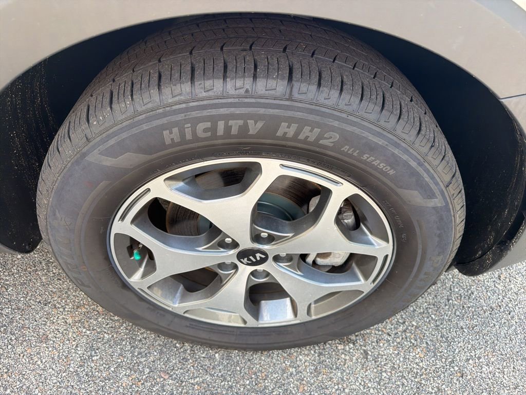 Used 2020 Kia Telluride EX image 9